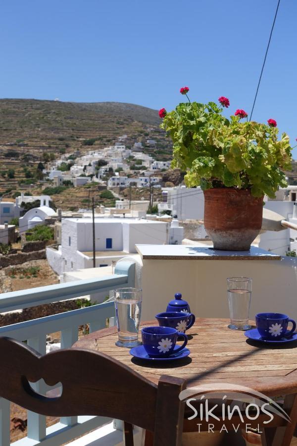 Traditional Apartment In Kastro Síkinos Eksteriør billede